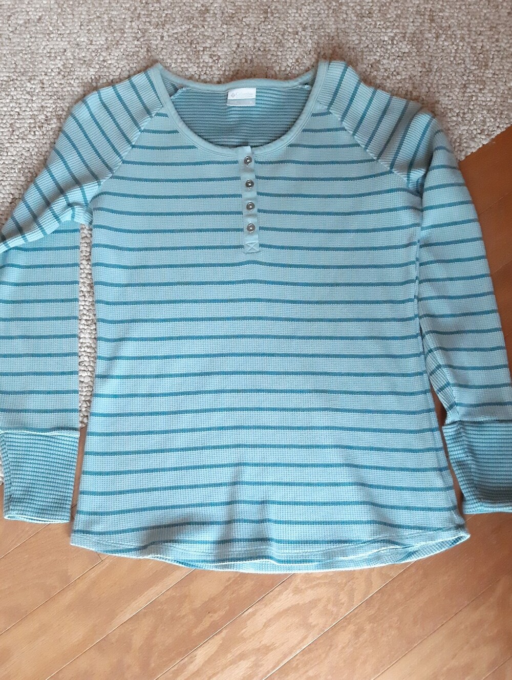 Columbia Waffle Knit Henley Shirt size XL
